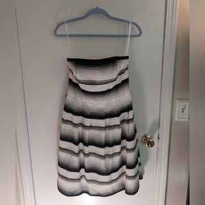 White House Black Market strapless dress size 6
